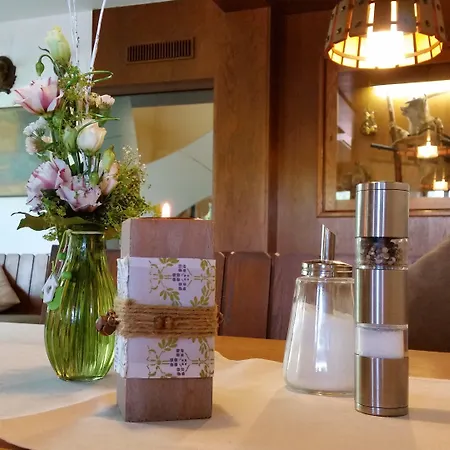 Hotel-pension Haus Hubertus Guest house
