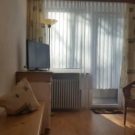 Hotel-pension Haus Hubertus Guest house Weigendorf